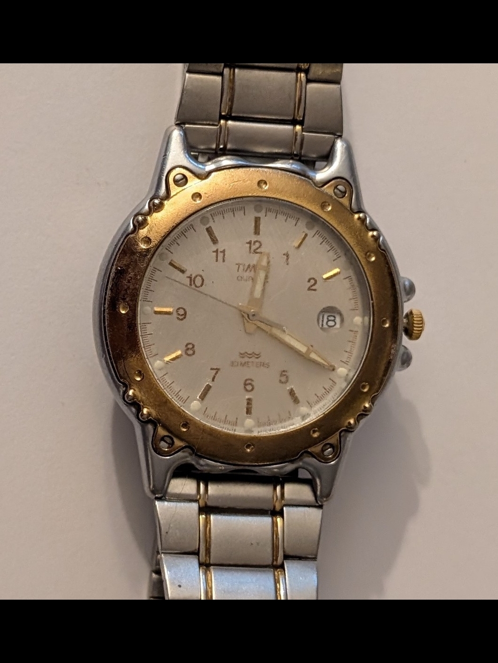 Working Timex Two-Tone Men's Analog Watch in Gold and Silver